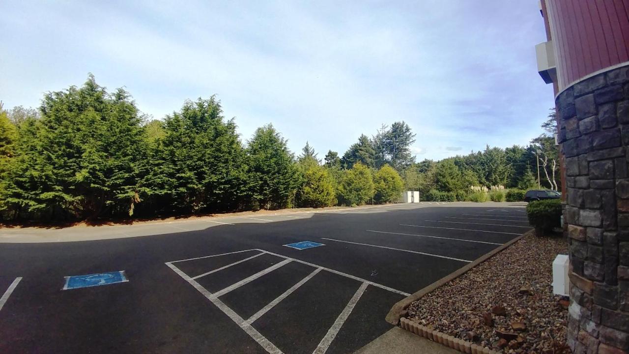 Palace Inn & Suites Lincoln Exterior foto