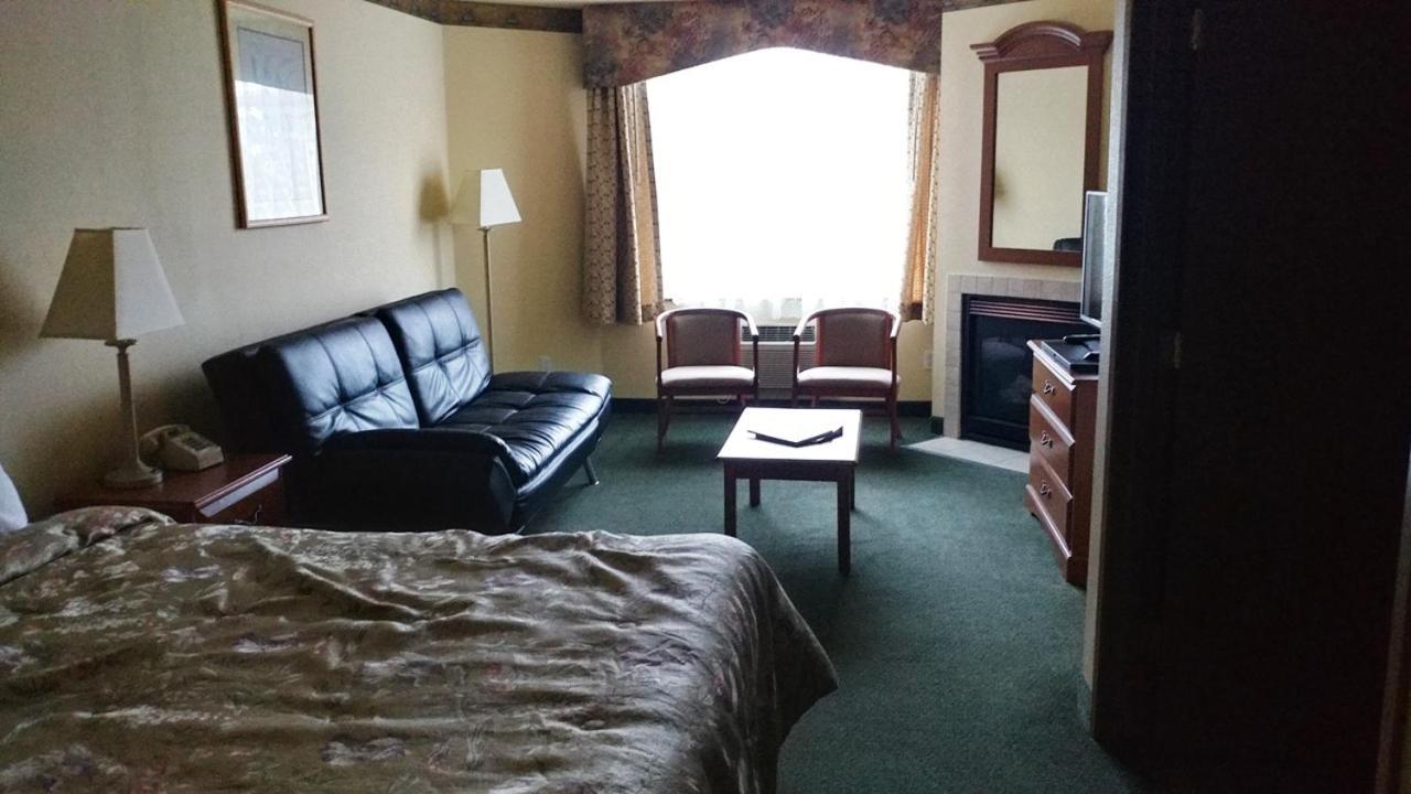 Palace Inn & Suites Lincoln Exterior foto