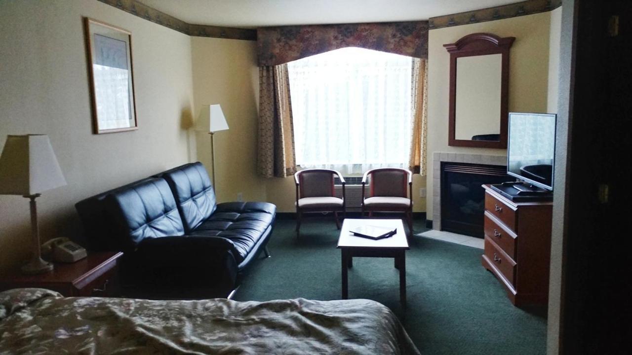 Palace Inn & Suites Lincoln Exterior foto