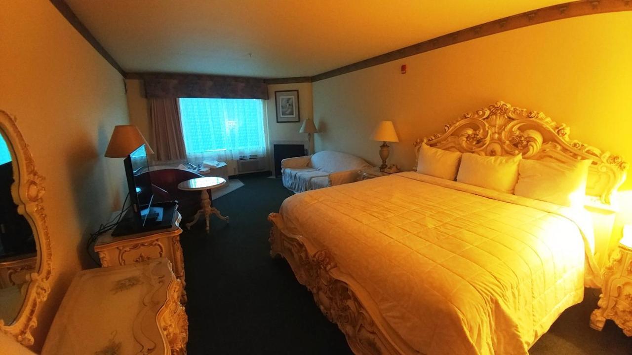 Palace Inn & Suites Lincoln Exterior foto